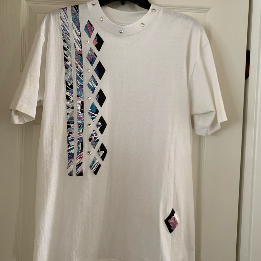 Hanes White Short Sleeve Tee with Iridescent Multicolor Stripes